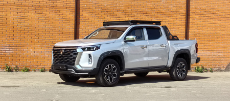 Бампер РИФ силовой задний Changan Hunter Plus с квадратом под фаркоп и фонарями
