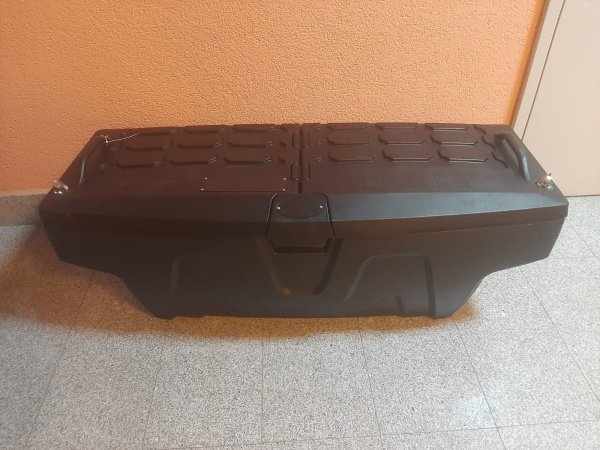 Ящик двухдверный, Китай