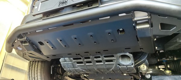 Бампер РИФ силовой передний/защита штатного бампера Changan Hunter Plus c защитой радиатора (устанавливается только с площадкой RIFF70-30000)